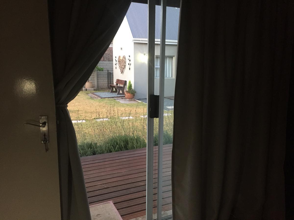 Tranquil House B&B @ 1 College Ave 퀸스타운 외부 사진