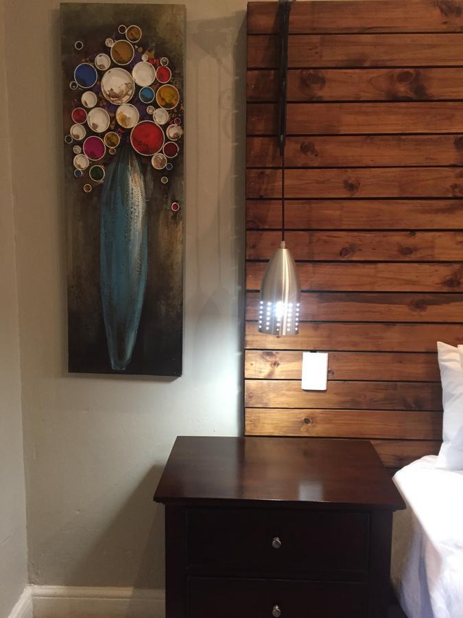 Tranquil House B&B @ 1 College Ave 퀸스타운 외부 사진
