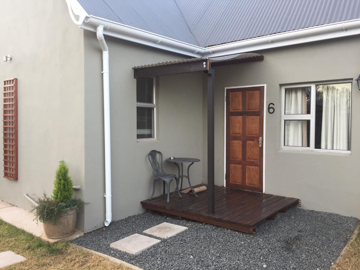 Tranquil House B&B @ 1 College Ave 퀸스타운 외부 사진